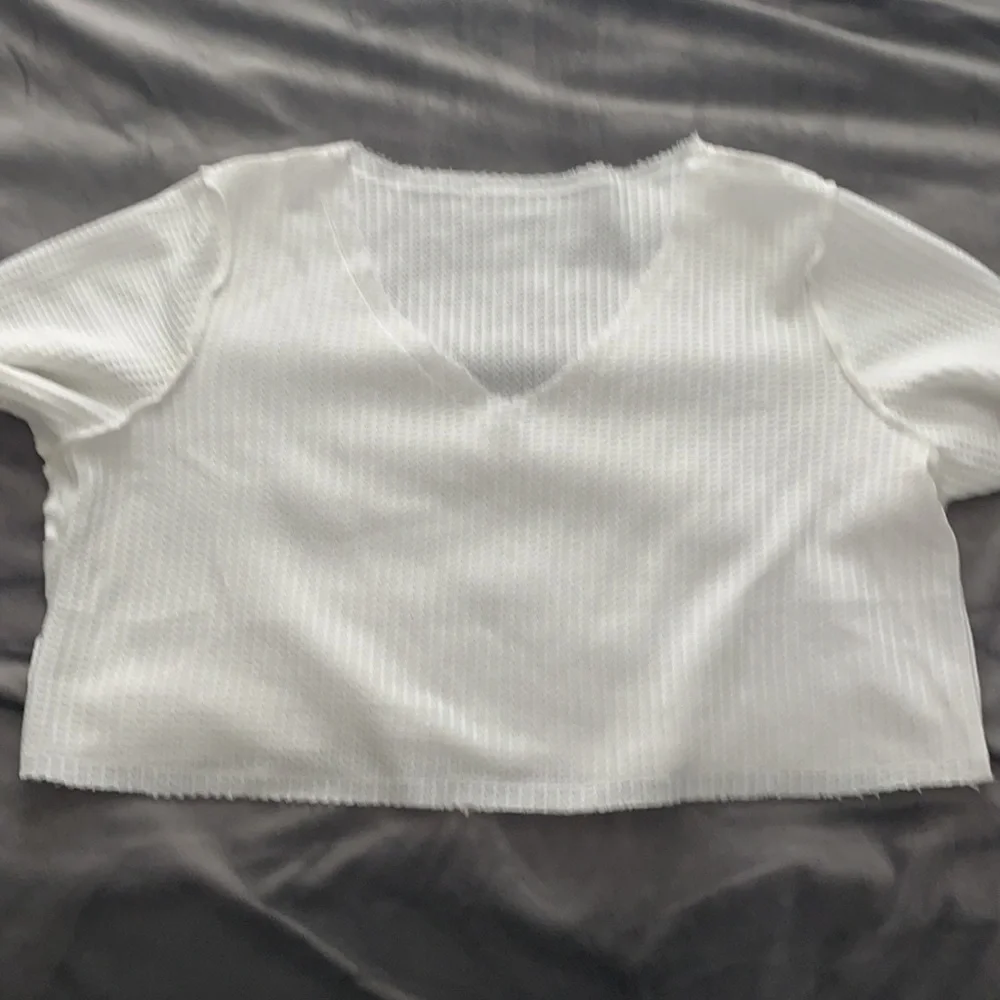 Set - Picture 2 of 2